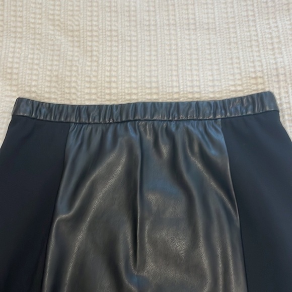 Pink Tartan black pencil skirt with vegan leather accents size 8. - Picture 4 of 10